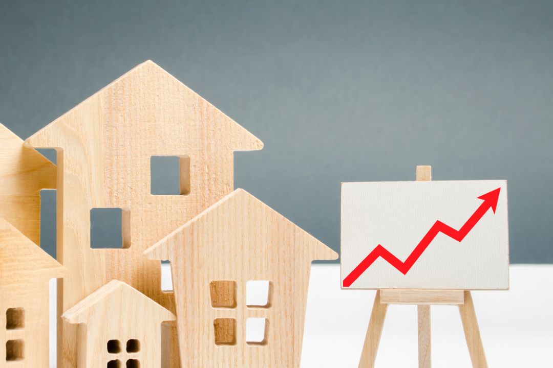 The Current State of the Buy-to-Let Market graph showing arrow going up